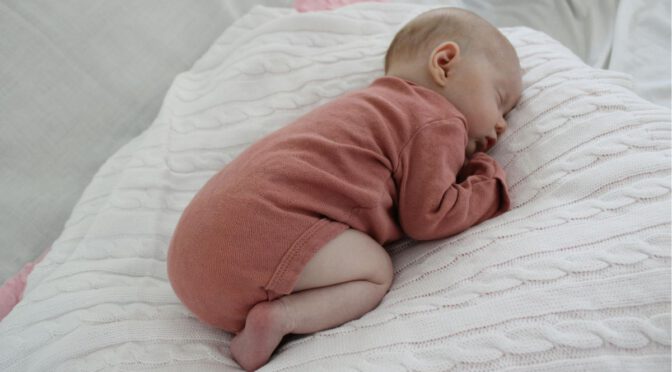 Komischer Kopf – Vierte Geburt als geplante Alleingeburt mit unerwarteter Beckenendlage